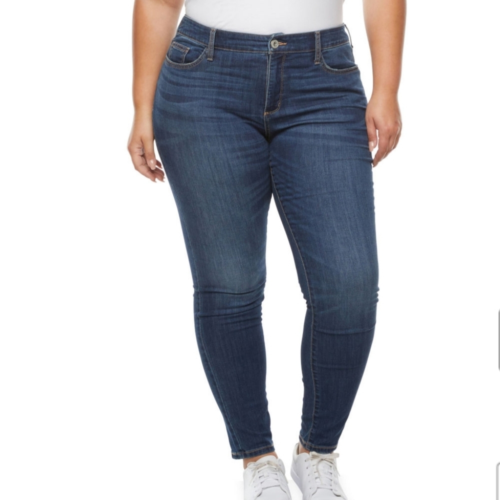universal thread  woman jeans size 22w
